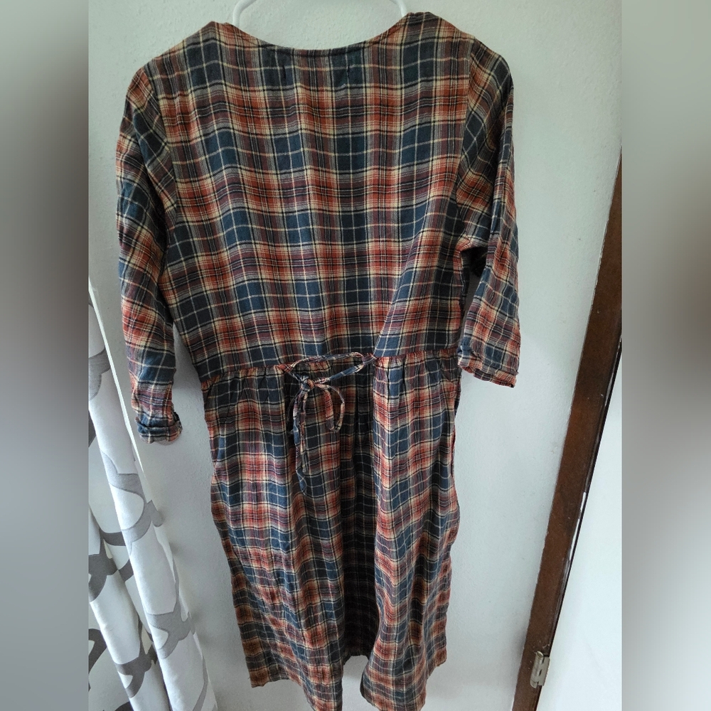 Pyne and Smith plaid Midi Linen Boatneck dress No. 19 - small - Picture 3 of 3
